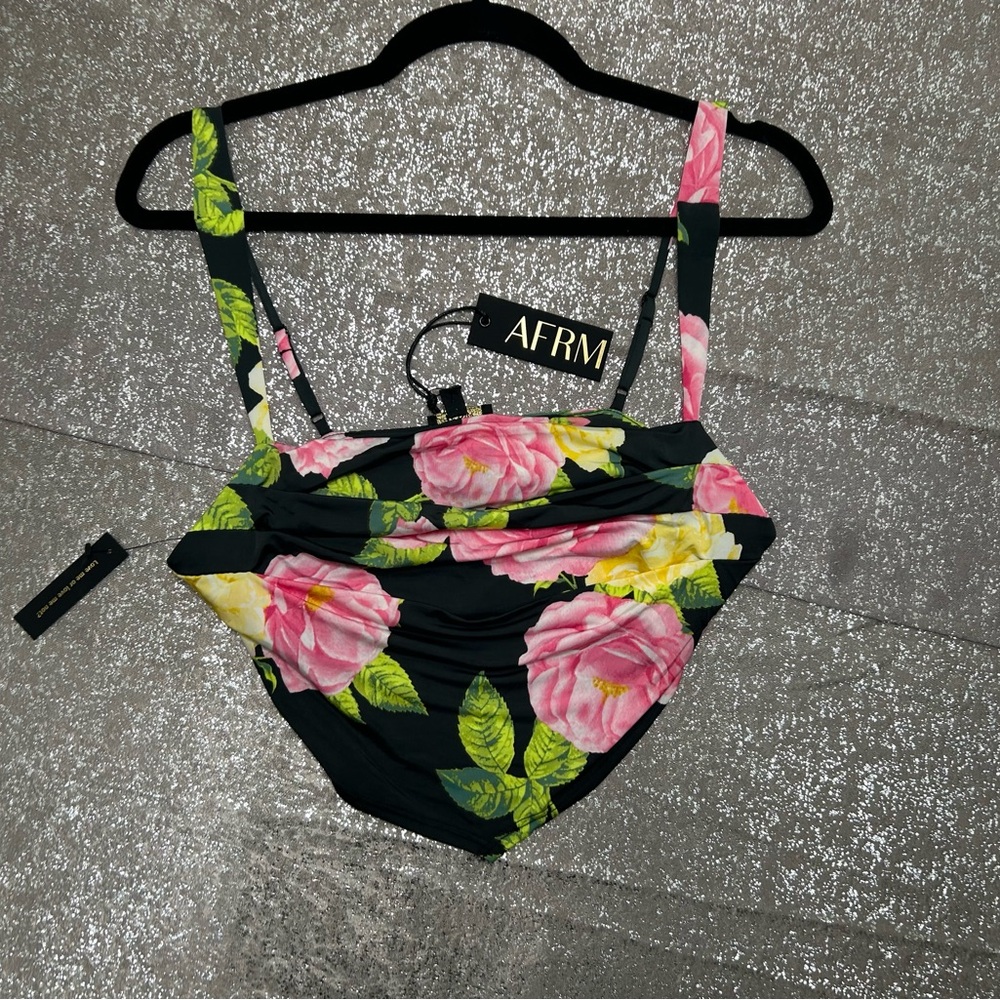 Nordstrom Noir Bouquet Floral Top